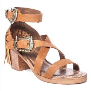 Matisse Western Fringe Tan Titus Leather Sandal